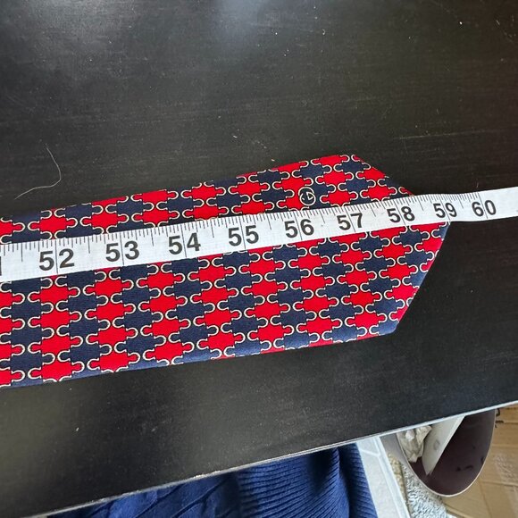 Vintage Gucci Silk Tie Red Blue Gold Chain Geometric Pattern Made in Italy 1980 - Picture 7 of 10